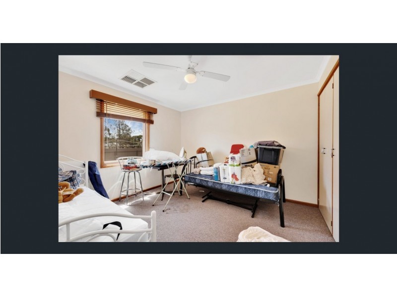 11 Alawoona Road, Munno Para SA 5115