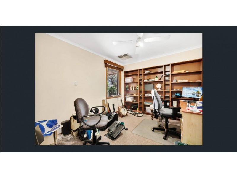 11 Alawoona Road, Munno Para SA 5115