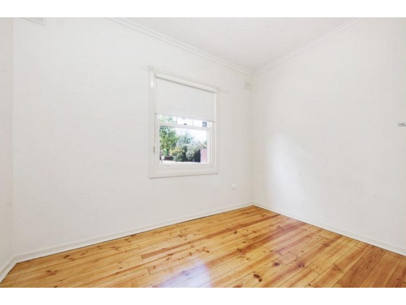 22 Knowles Road, Elizabeth Vale SA 5112