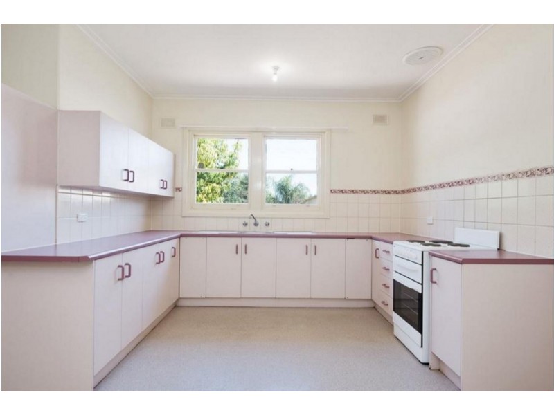 22 Knowles Road, Elizabeth Vale SA 5112