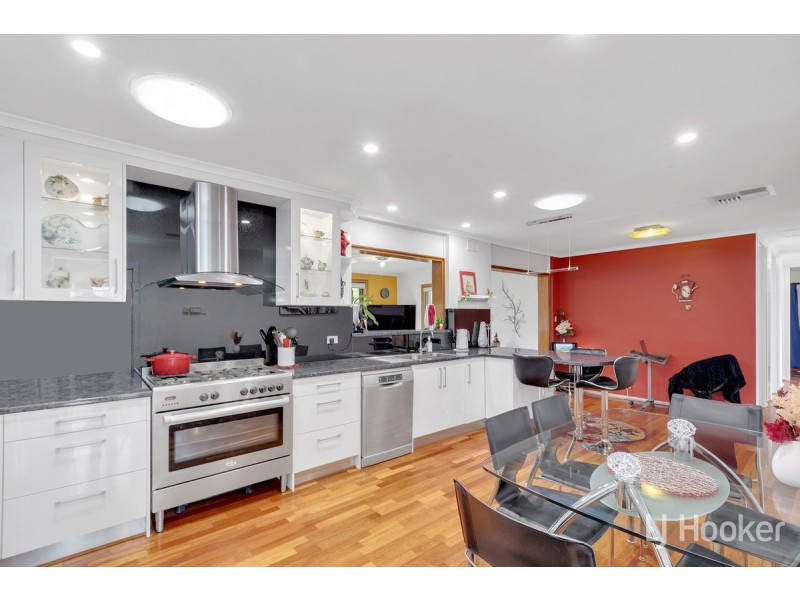 19 Rosewall Avenue, Gulfview Heights SA 5096