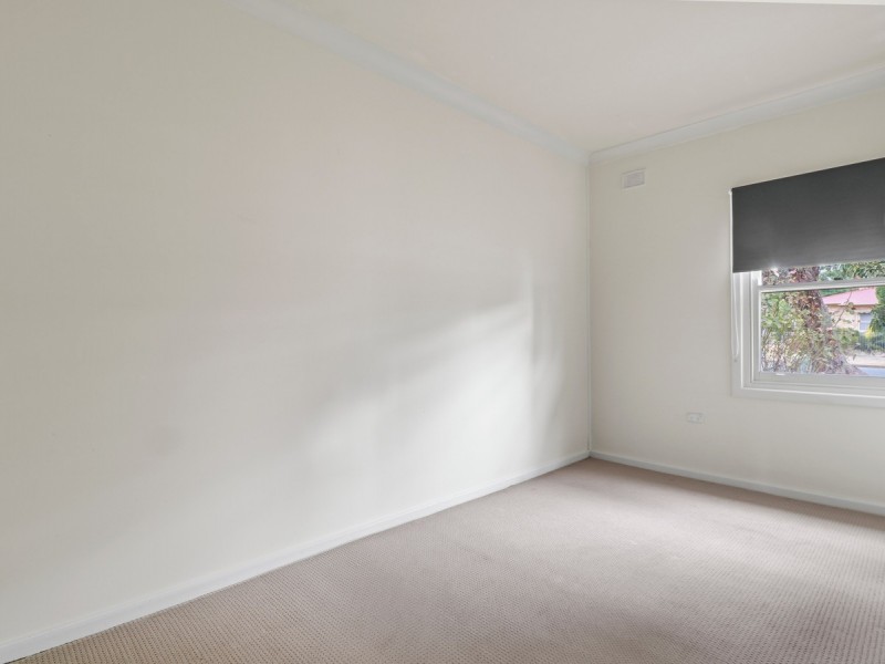 27 Durdin Road, Elizabeth Vale SA 5112