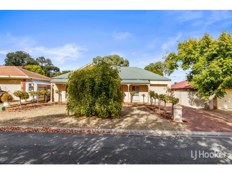 35 Castle Court, Blakeview SA 5114