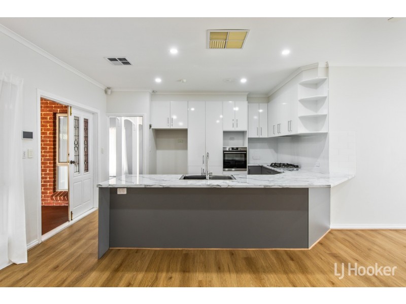 35 Castle Court, Blakeview SA 5114