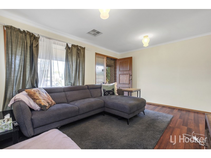 8 Quinn Drive, Paralowie SA 5108