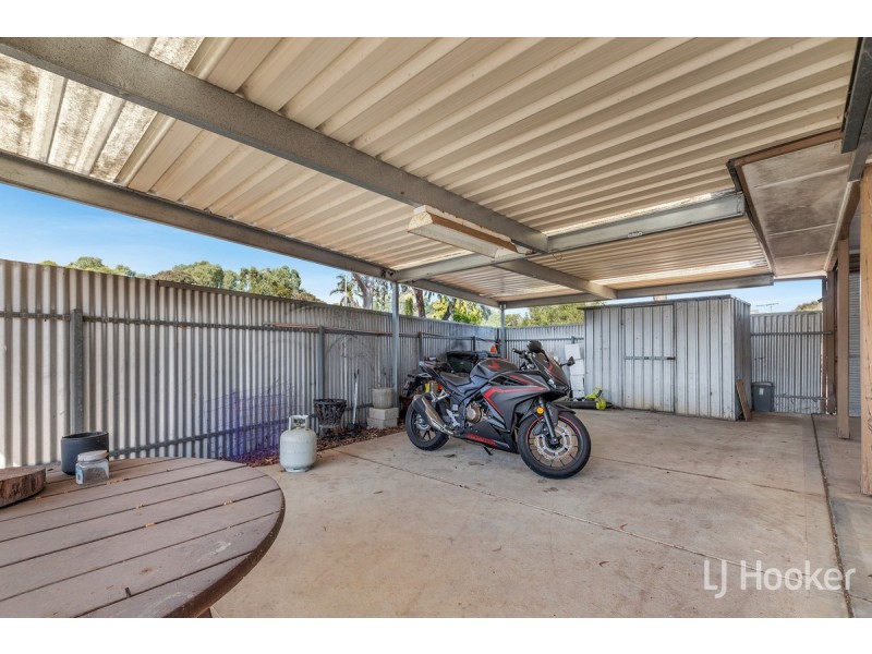 8 Quinn Drive, Paralowie SA 5108