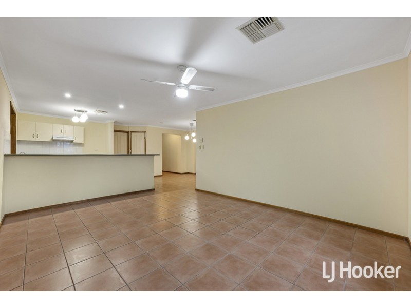 12 Berkeley Way, Hillbank SA 5112
