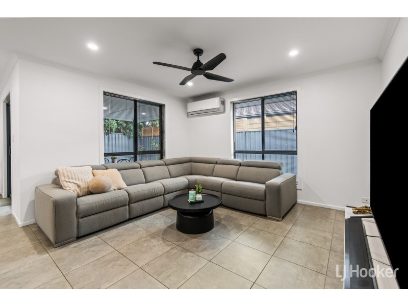 22 Oakwood Circuit, Munno Para West SA 5115