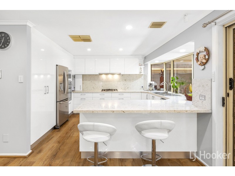 2 Hammond Close, Hillbank SA 5112