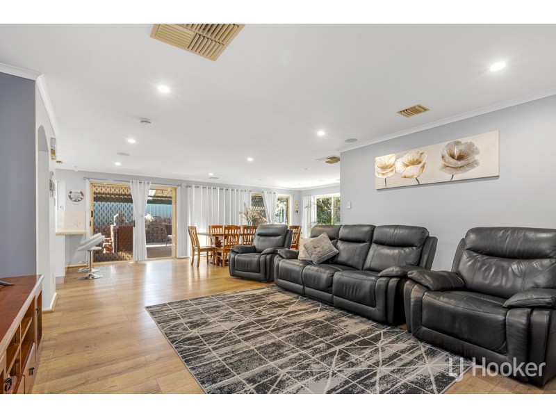 2 Hammond Close, Hillbank SA 5112