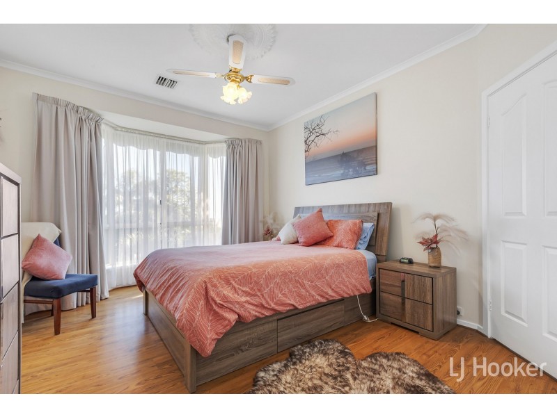 2 Hammond Close, Hillbank SA 5112