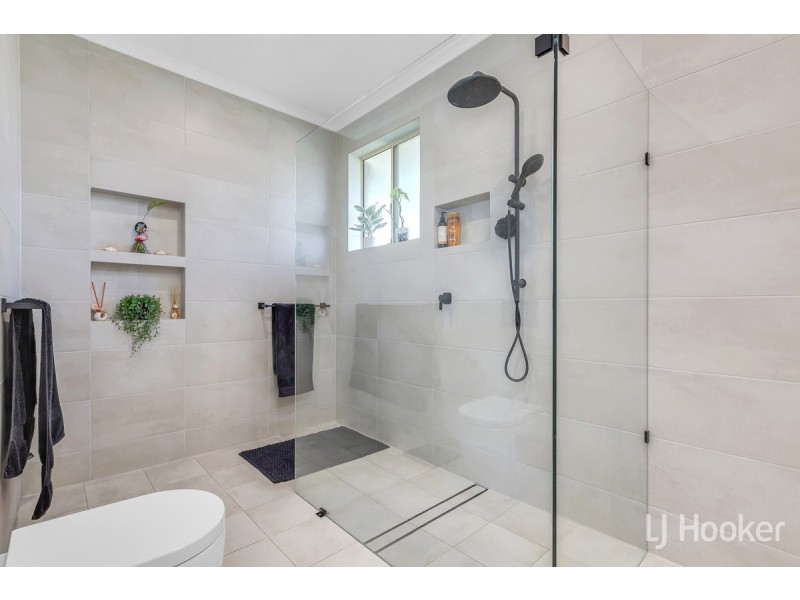 2 Hammond Close, Hillbank SA 5112