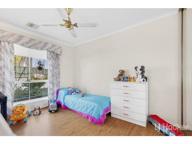 2 Hammond Close, Hillbank SA 5112