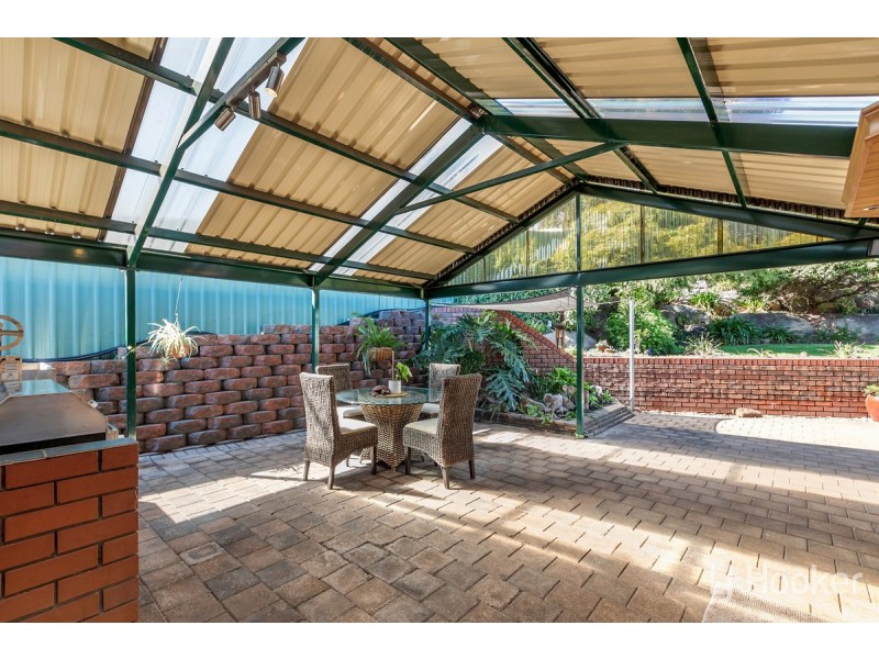 2 Hammond Close, Hillbank SA 5112