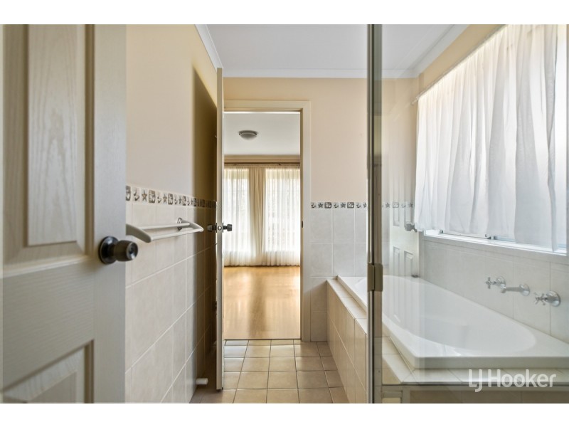 28 Iberia Way, Smithfield SA 5114