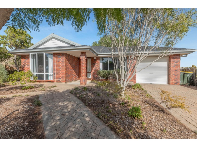 8 Abercrombie Court, Hillbank SA 5112