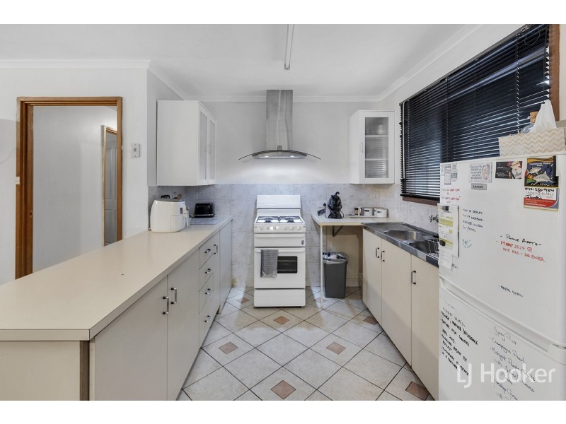9 Bagalowie Crescent, Smithfield SA 5114