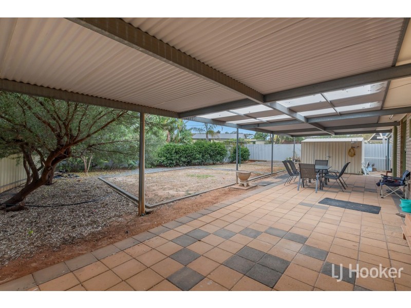 9 Bagalowie Crescent, Smithfield SA 5114