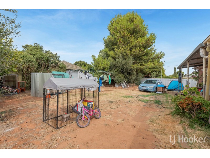 40 Peterswool Road, Elizabeth Park SA 5113