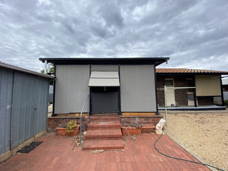 464 Bridge Road, Para Hills West SA 5096