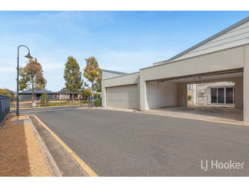 9/74 Douglas Drive, Munno Para SA 5115