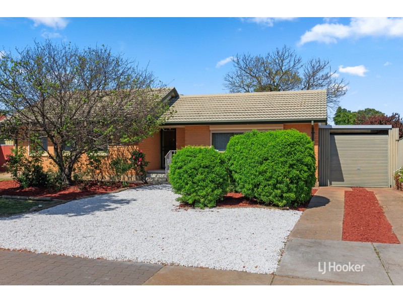 18 Seaborough Road, Elizabeth Park SA 5113