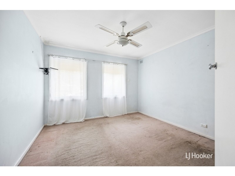 18 Seaborough Road, Elizabeth Park SA 5113