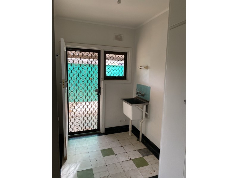 1 Athalie Avenue, Parafield Gardens SA 5107
