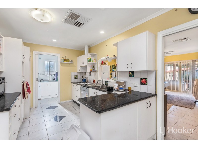 11 Wilcox Road, Elizabeth SA 5112