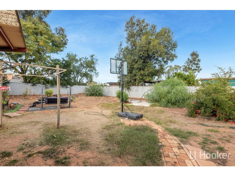 11 Wilcox Road, Elizabeth SA 5112