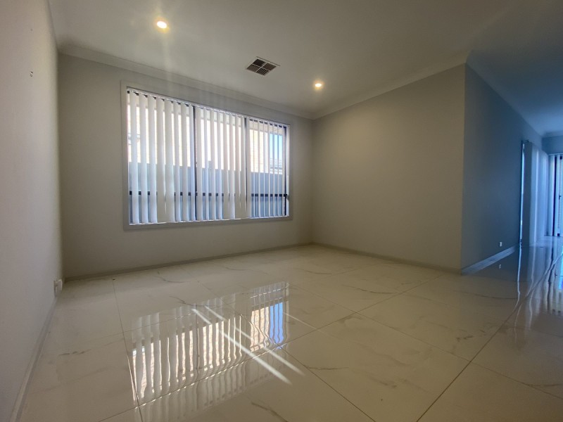 51 Burnlea Parade, Blakeview SA 5114
