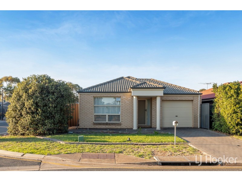 3 Almond Circuit, Munno Para West SA 5115