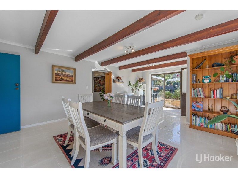 8 Brabham Crescent, Gulfview Heights SA 5096