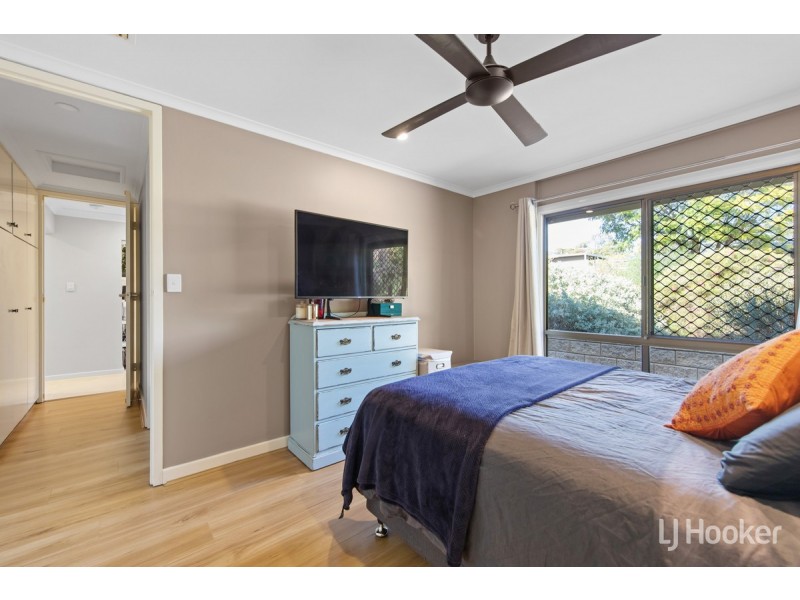 8 Brabham Crescent, Gulfview Heights SA 5096