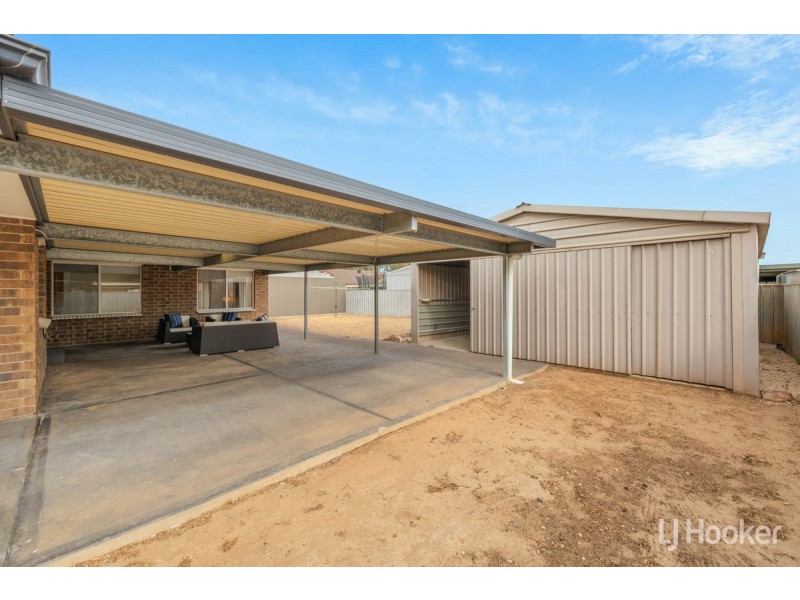 16 Tarqui Drive, Paralowie SA 5108