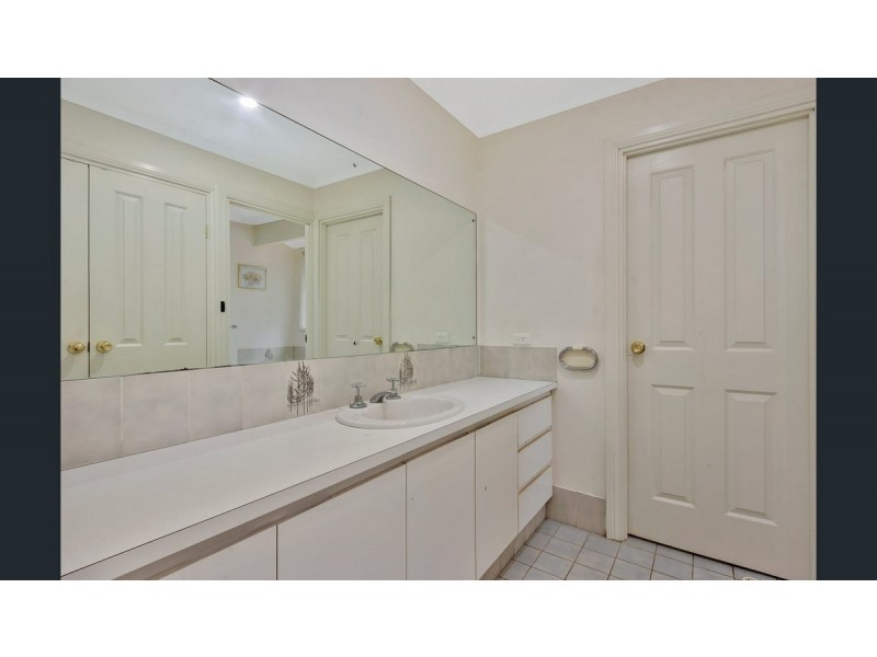 63 Elwood Road, Macdonald Park SA 5121