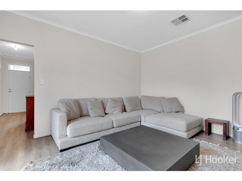 8 Pride Avenue, Munno Para SA 5115