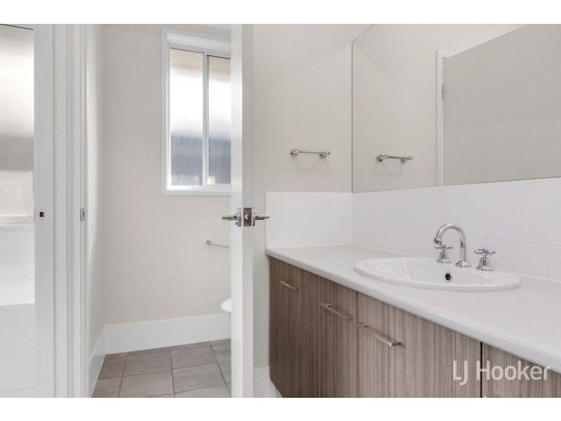 8 Pride Avenue, Munno Para SA 5115