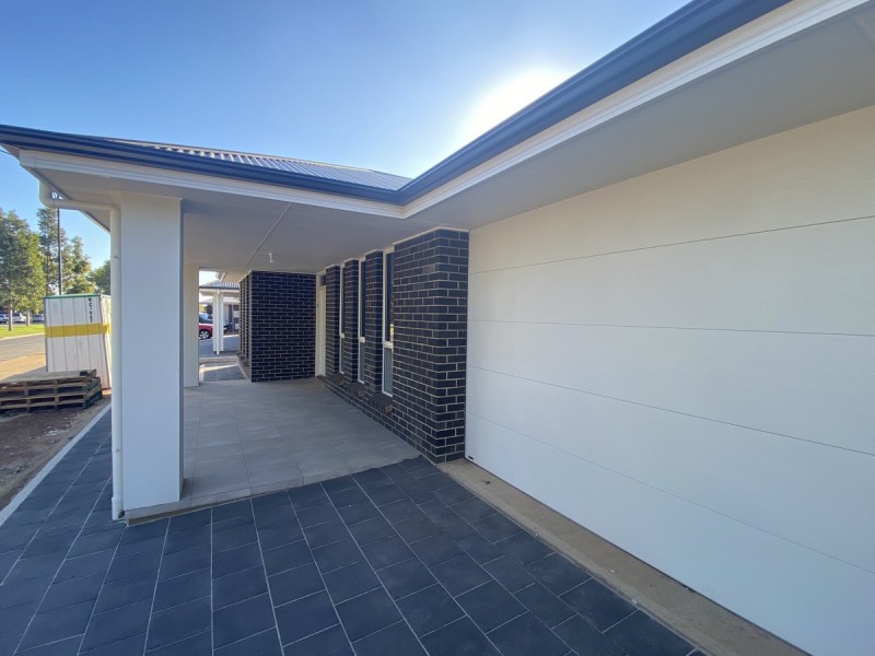 247 Newton Boulevard, Munno Para SA 5115