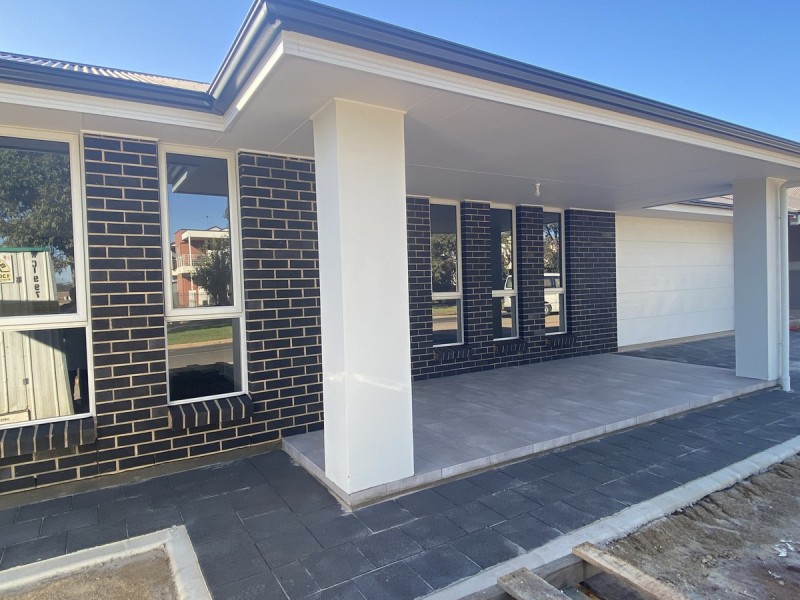 247 Newton Boulevard, Munno Para SA 5115