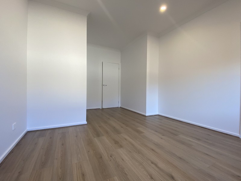 15 Coorong Crescent, Andrews Farm SA 5114