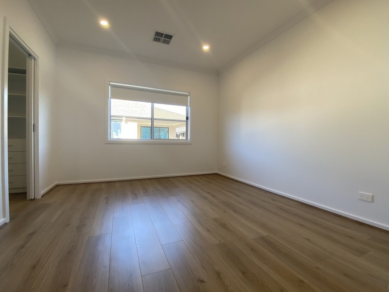 15 Coorong Crescent, Andrews Farm SA 5114