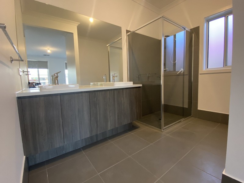 20 Coorong Crescent, Andrews Farm SA 5114