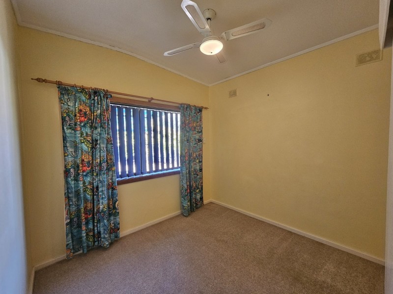 11 Rhus Avenue, Elizabeth Vale SA 5112