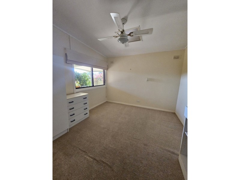 11 Rhus Avenue, Elizabeth Vale SA 5112