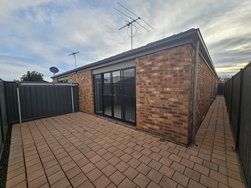 75 Centenary Circuit, Andrews Farm SA 5114