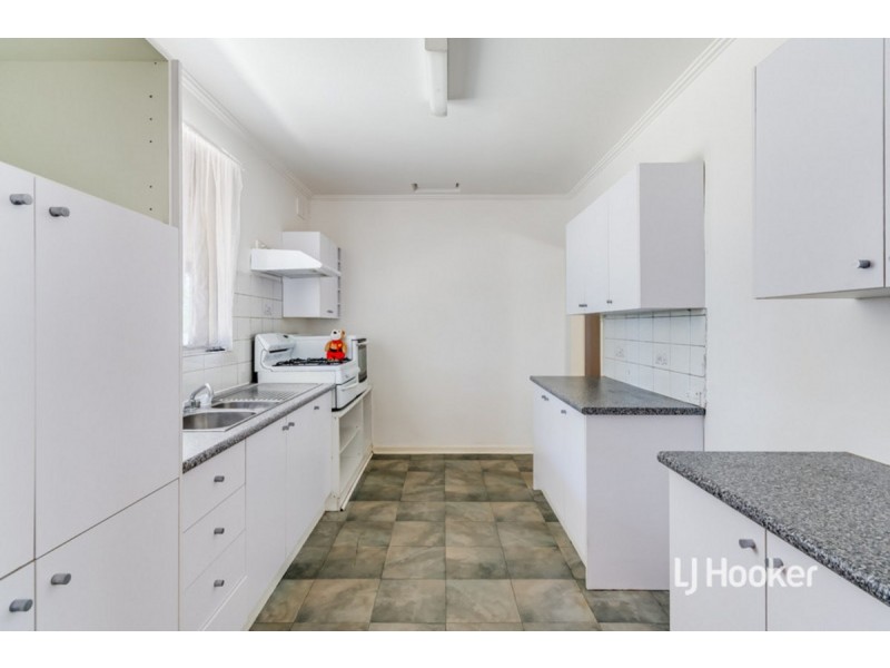 6 Forrestall Road, Elizabeth Downs SA 5113