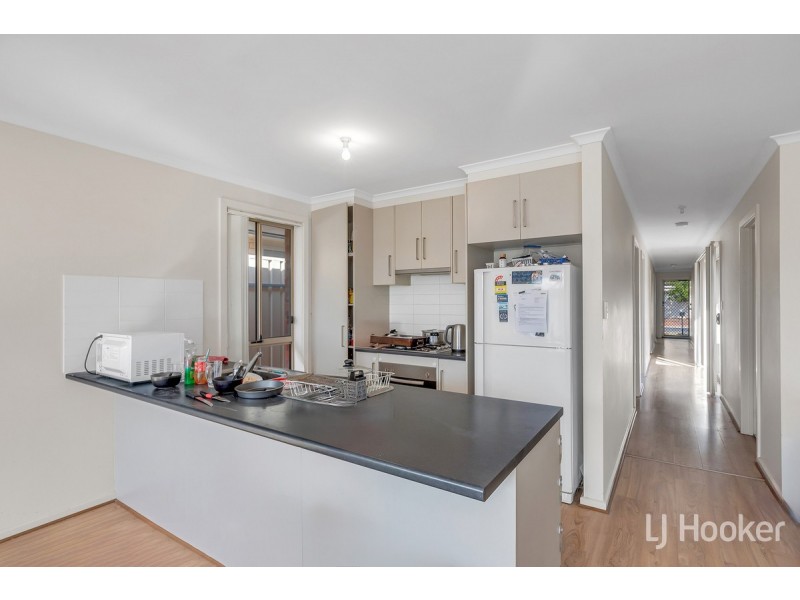 21 Overlander Way, Smithfield SA 5114