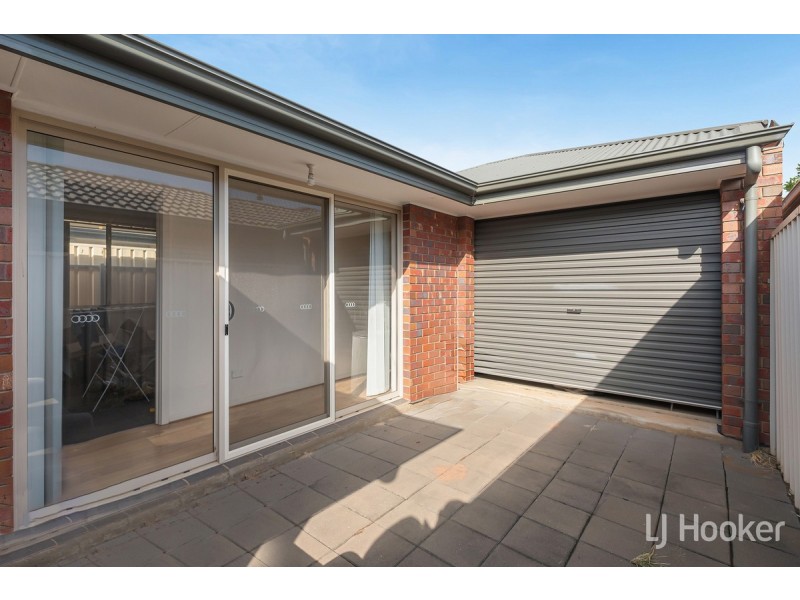 21 Overlander Way, Smithfield SA 5114