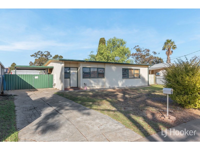25 Crabb Road, Smithfield Plains SA 5114